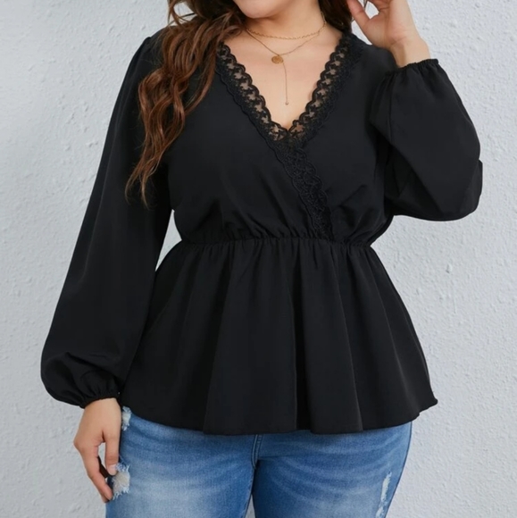 ⚡2/$20⚡1XL Plus Lace Trim Lantern Sleeve Peplum Top - SHEIN - Picture 5 of 8